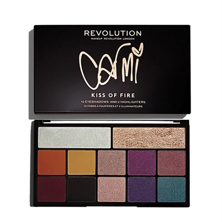 REVOLUTION MAKEUP PALETTE OMBRETTI X CARMI KISS ON FIRE